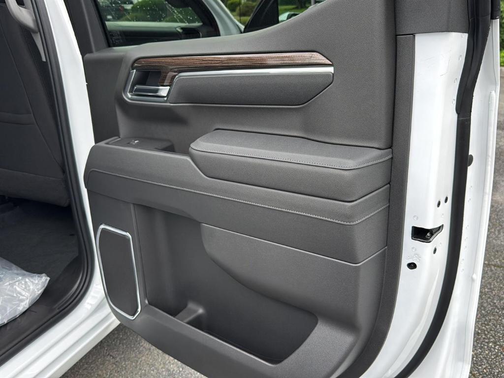 new 2025 Chevrolet Silverado 1500 car, priced at $48,955