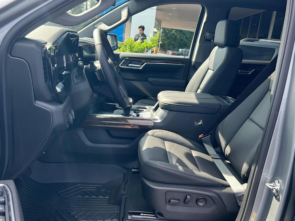 new 2025 Chevrolet Silverado 1500 car, priced at $66,055
