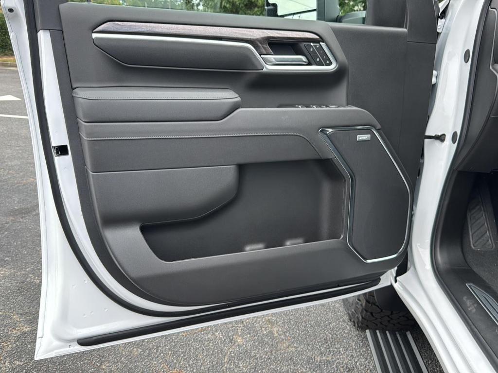 new 2026 Chevrolet Silverado 2500 car, priced at $76,145