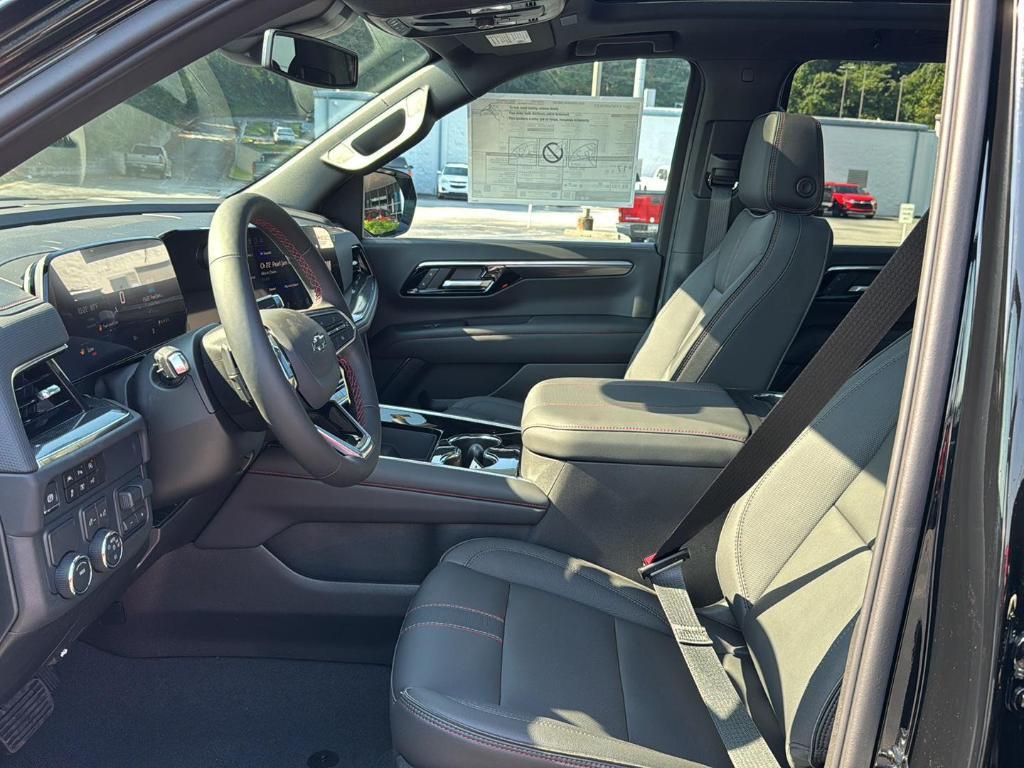 new 2025 Chevrolet Suburban car, priced at $77,690