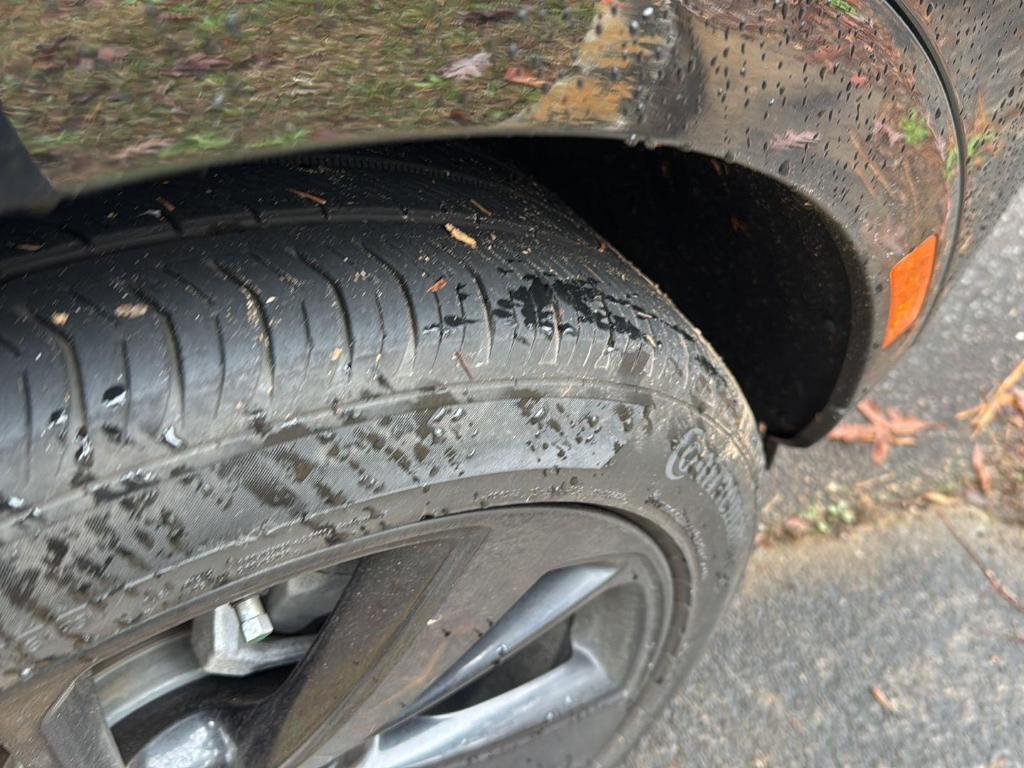 used 2022 Buick Envision car, priced at $23,555