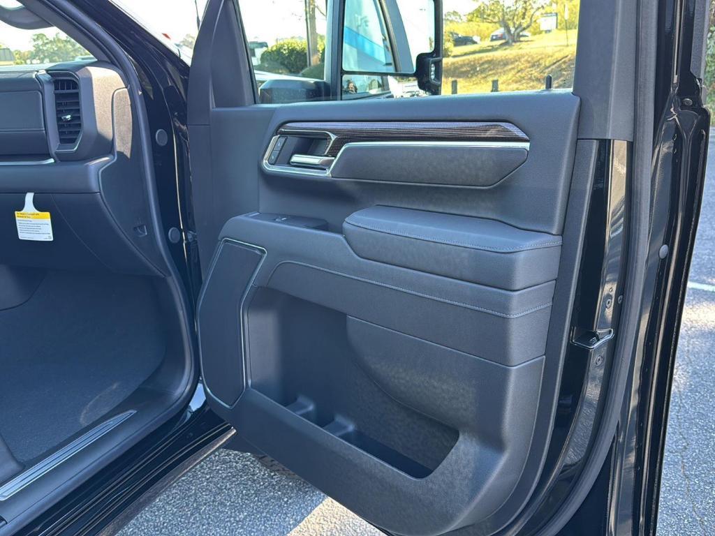 new 2026 Chevrolet Silverado 2500 car, priced at $67,435