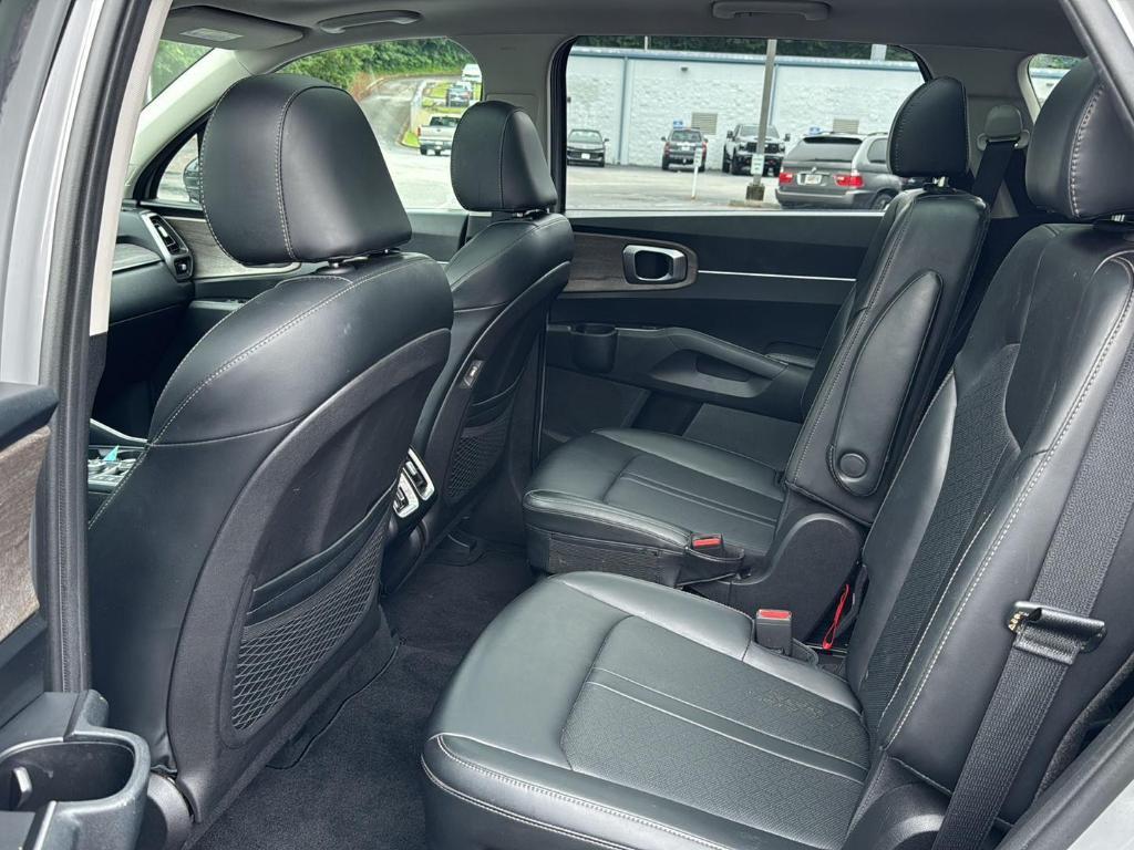 used 2022 Kia Sorento car, priced at $26,699