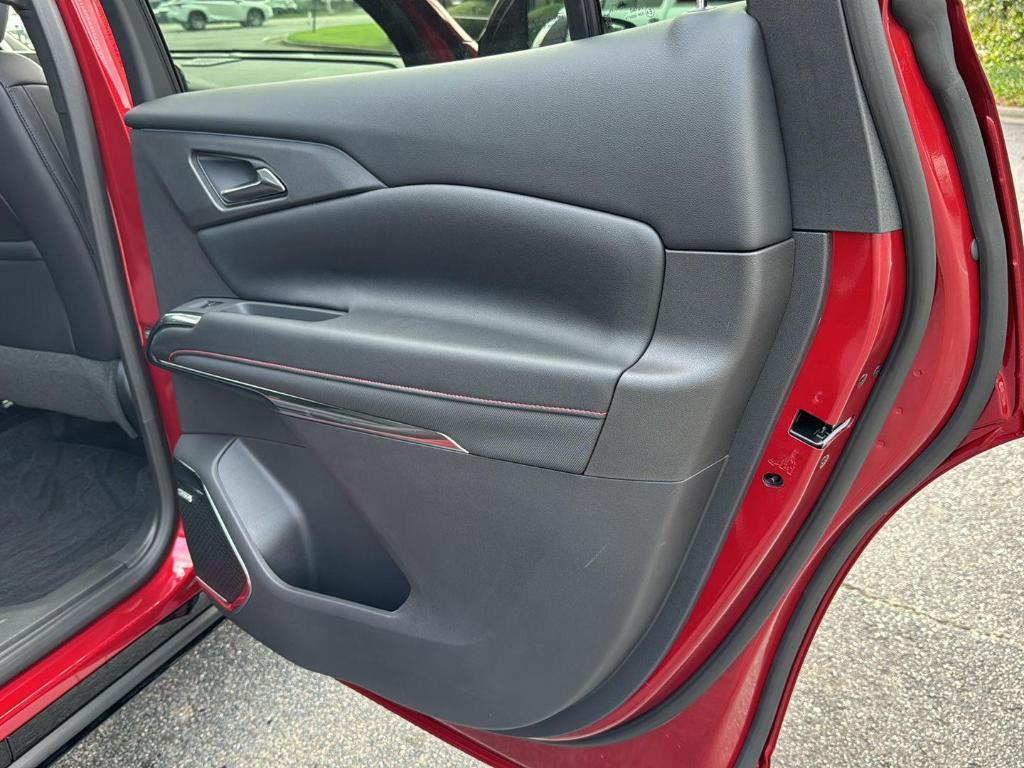 new 2026 Chevrolet Traverse car, priced at $57,830