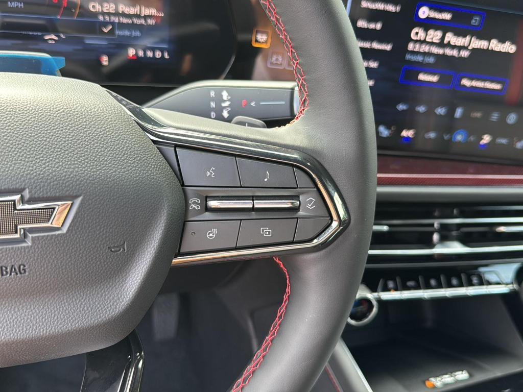 new 2026 Chevrolet Traverse car, priced at $57,830