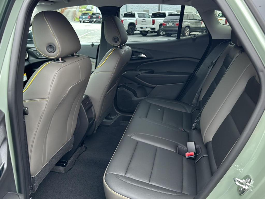 new 2025 Chevrolet Trax car, priced at $25,980