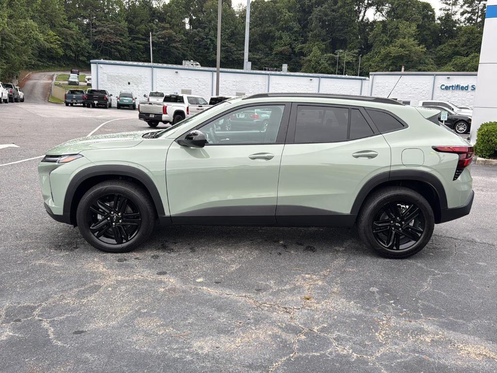 new 2025 Chevrolet Trax car, priced at $25,980