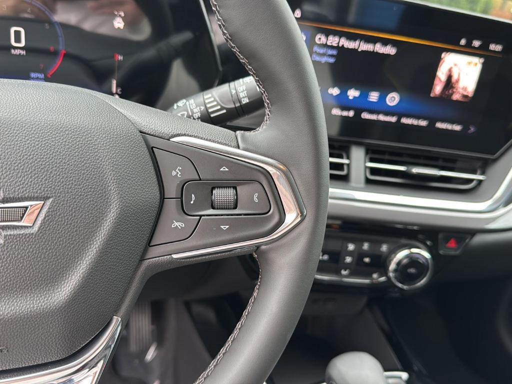 new 2025 Chevrolet Trax car, priced at $25,980
