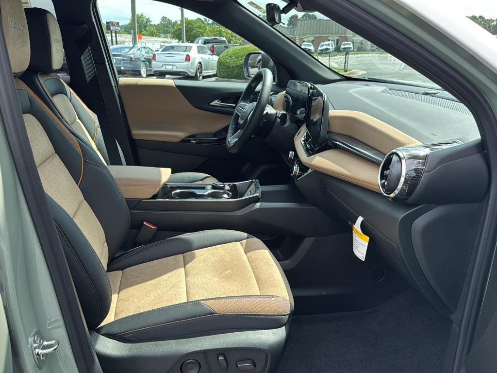 new 2026 Chevrolet Equinox car, priced at $36,330