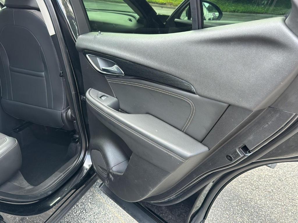 used 2023 Buick Envision car, priced at $21,999