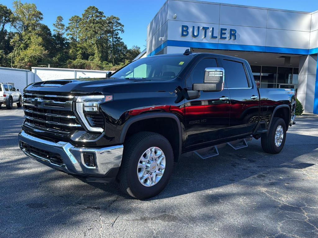 used 2024 Chevrolet Silverado 2500 car, priced at $59,999