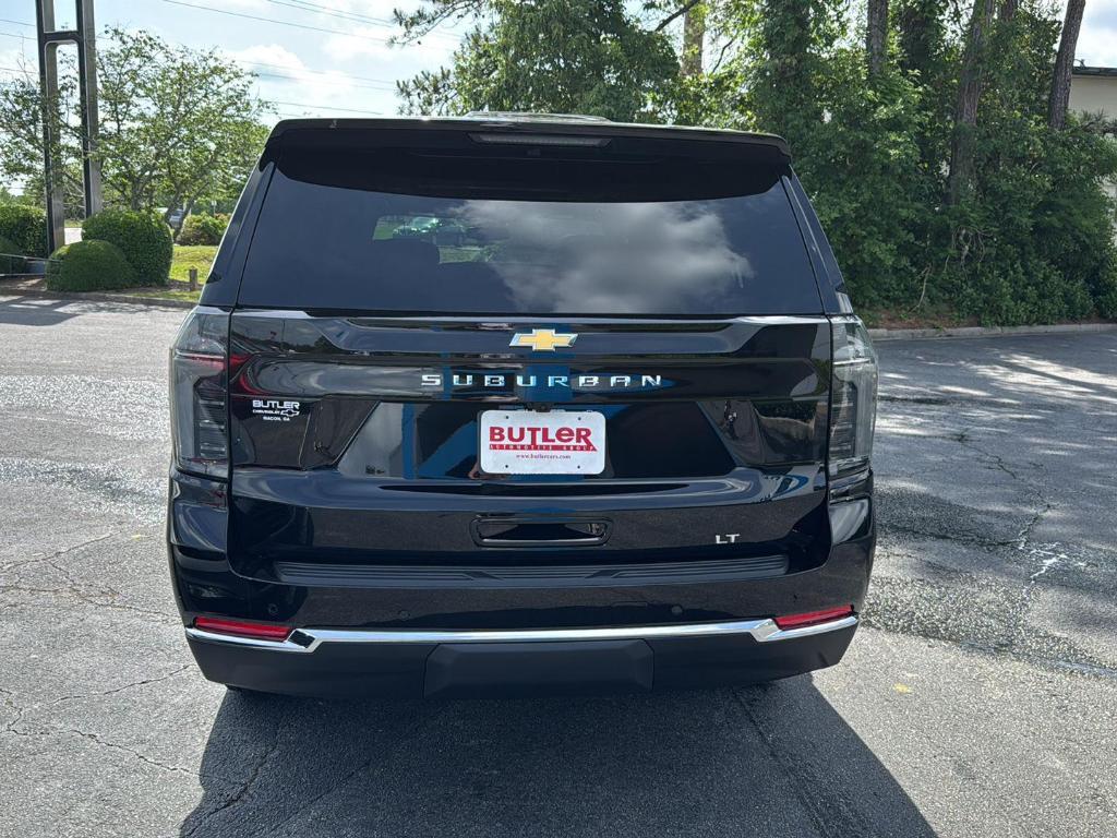 new 2025 Chevrolet Suburban car, priced at $71,320