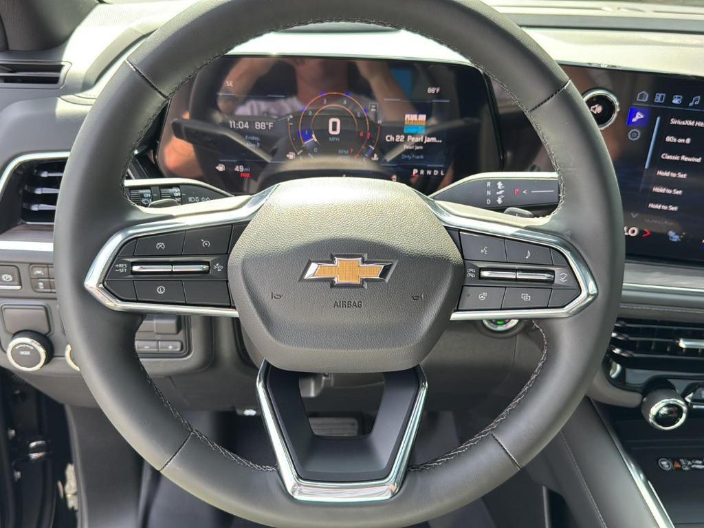 new 2025 Chevrolet Suburban car, priced at $71,320
