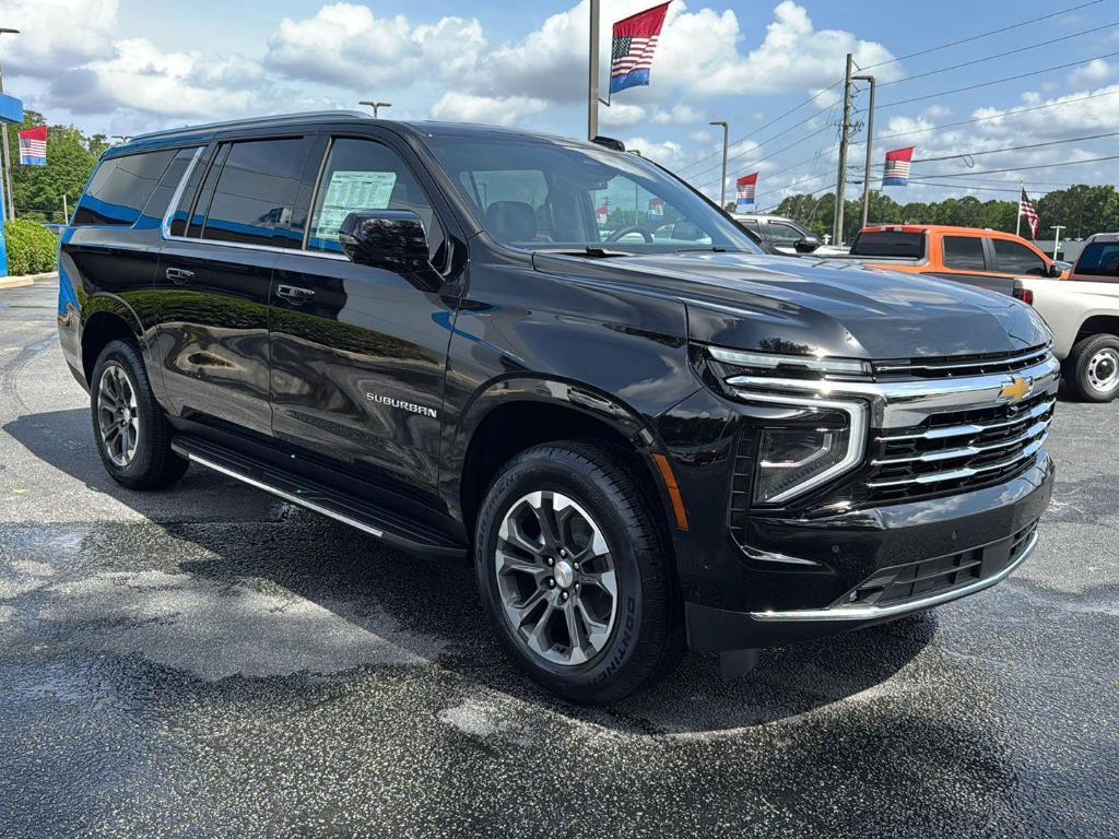 new 2025 Chevrolet Suburban car, priced at $71,320