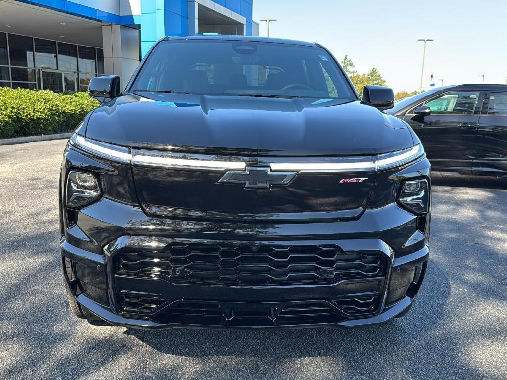 new 2024 Chevrolet Silverado EV car