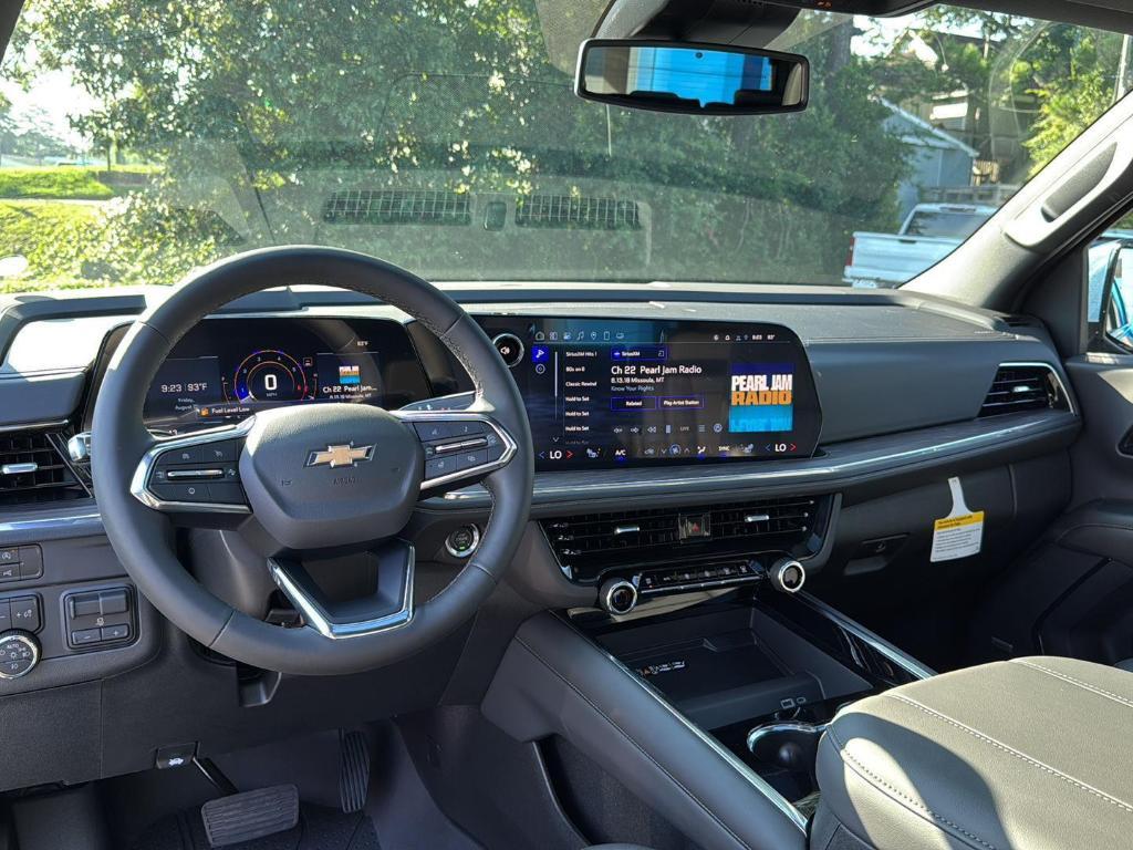 new 2025 Chevrolet Suburban car, priced at $73,340