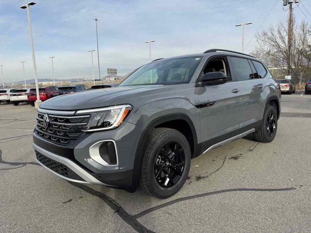 new 2025 Volkswagen Atlas car, priced at $47,882