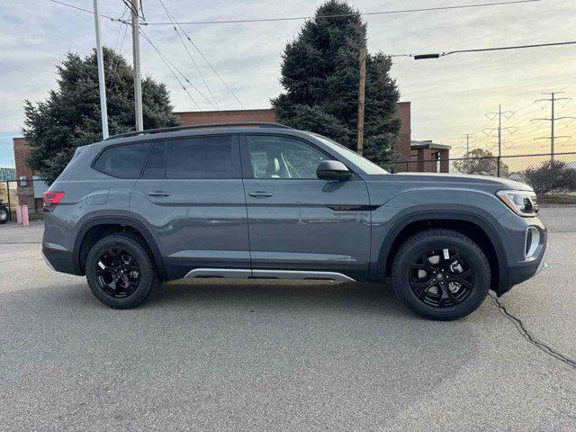 new 2025 Volkswagen Atlas car, priced at $47,882