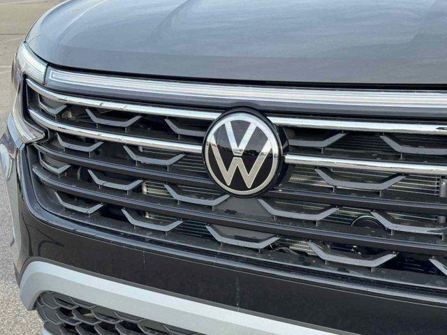 new 2025 Volkswagen Atlas car, priced at $47,882