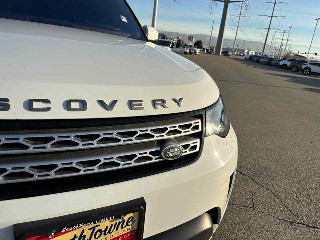 used 2018 Land Rover Discovery car, priced at $24,630