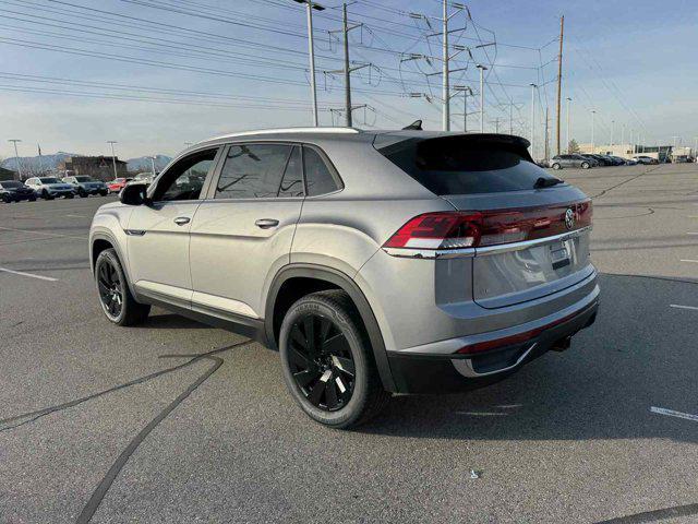 new 2025 Volkswagen Atlas Cross Sport car, priced at $45,853