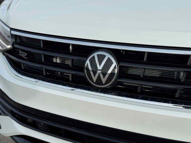 new 2024 Volkswagen Tiguan car, priced at $37,004