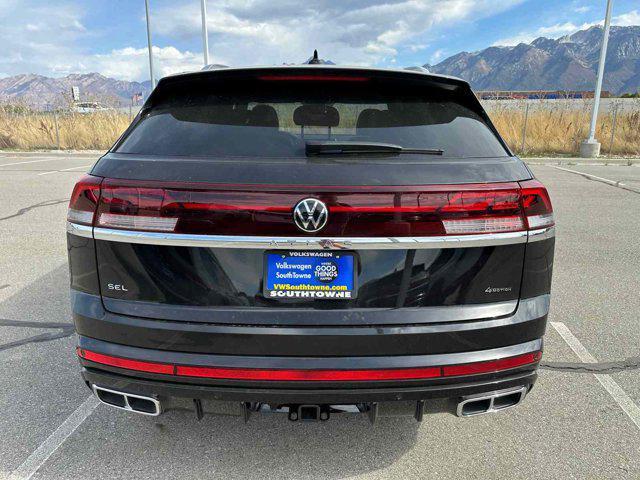 new 2024 Volkswagen Atlas Cross Sport car, priced at $47,555