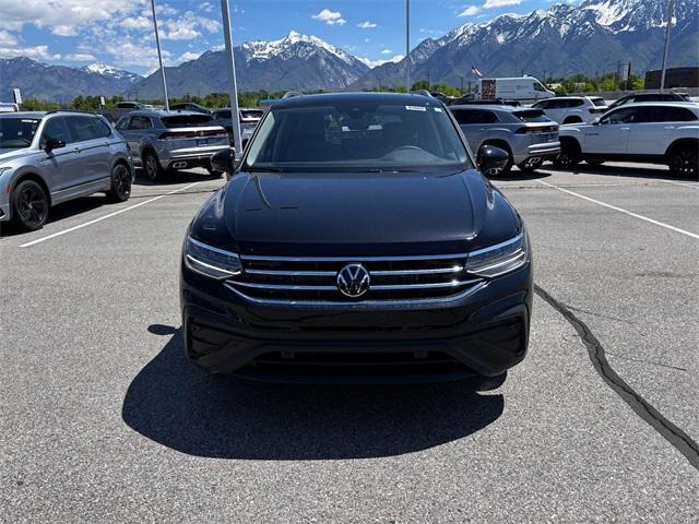 new 2024 Volkswagen Tiguan car, priced at $33,567