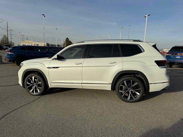 new 2025 Volkswagen Atlas car, priced at $54,714