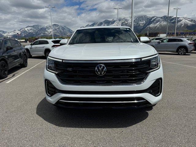 new 2024 Volkswagen Atlas Cross Sport car, priced at $48,221