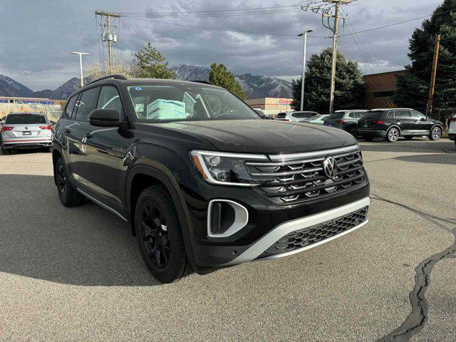 new 2025 Volkswagen Atlas car, priced at $48,406