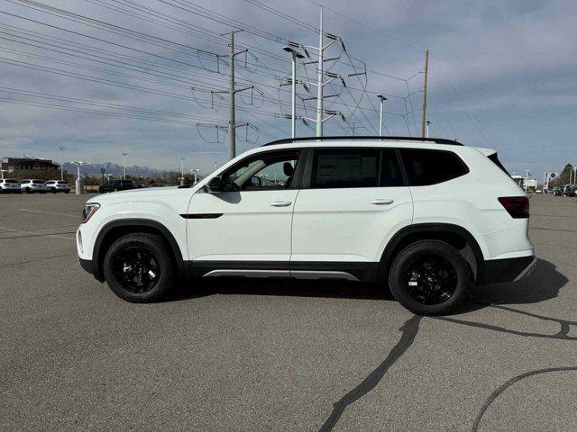 new 2025 Volkswagen Atlas car, priced at $48,043