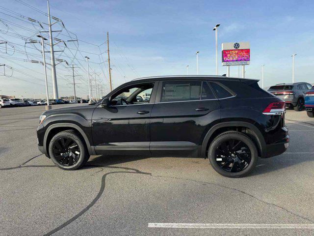 new 2025 Volkswagen Atlas Cross Sport car, priced at $45,680