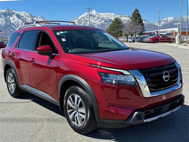used 2023 Nissan Pathfinder car, priced at $39,870