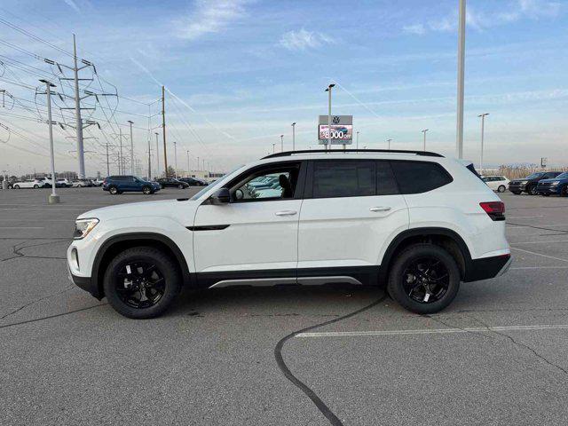 new 2025 Volkswagen Atlas car, priced at $47,618