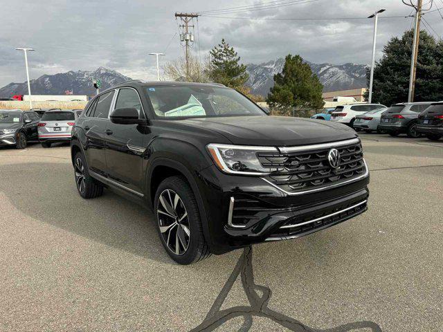 new 2025 Volkswagen Atlas Cross Sport car, priced at $53,253