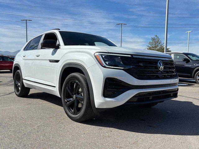 new 2025 Volkswagen Atlas Cross Sport car, priced at $50,206