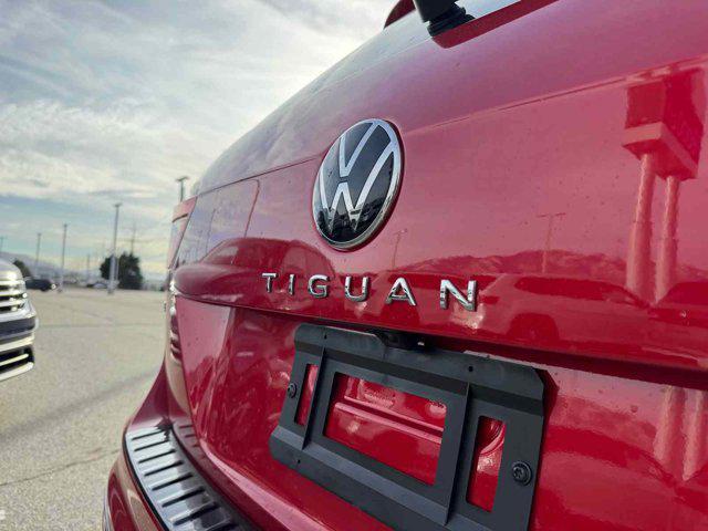 new 2024 Volkswagen Tiguan car, priced at $37,004