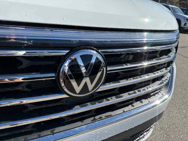 new 2025 Volkswagen Atlas car, priced at $46,953