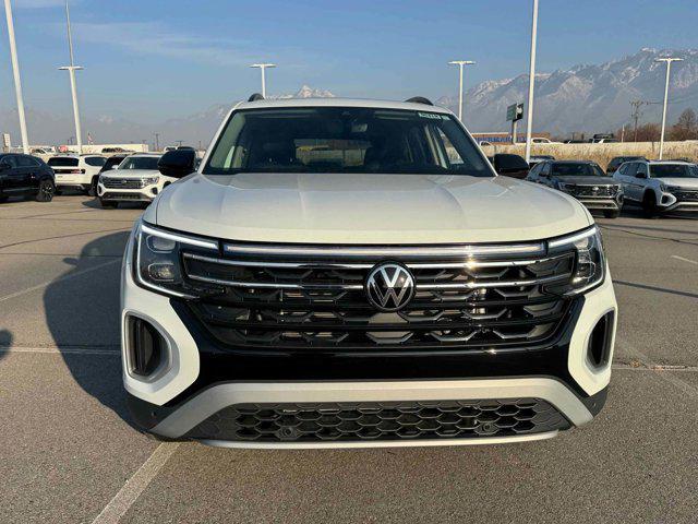 new 2025 Volkswagen Atlas car, priced at $48,043