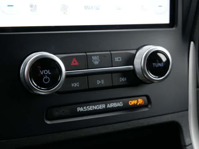 used 2024 Ford Edge car, priced at $31,997