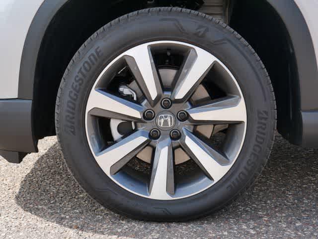 used 2025 Honda Pilot car, priced at $50,997