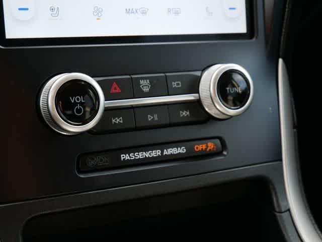 used 2022 Ford Edge car, priced at $28,859