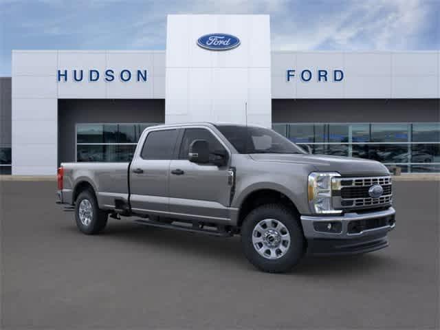 new 2024 Ford F-350 car, priced at $58,972