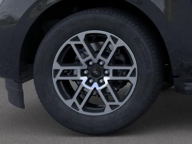 new 2025 Ford Expedition car, priced at $73,585