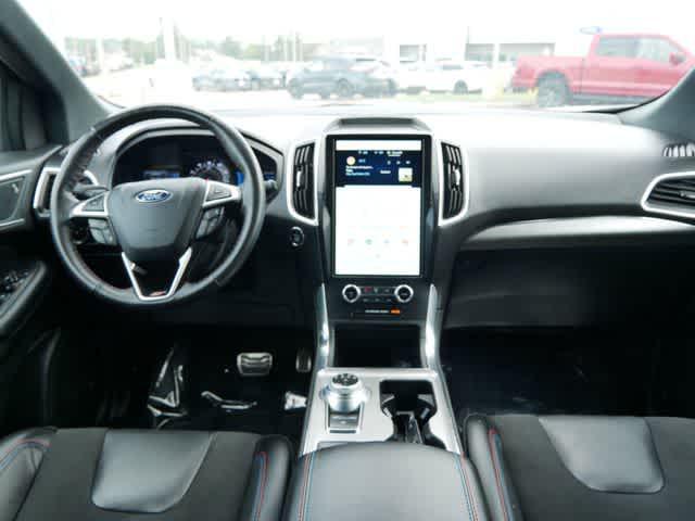 used 2024 Ford Edge car, priced at $37,997