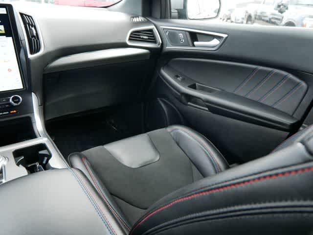 used 2024 Ford Edge car, priced at $37,997