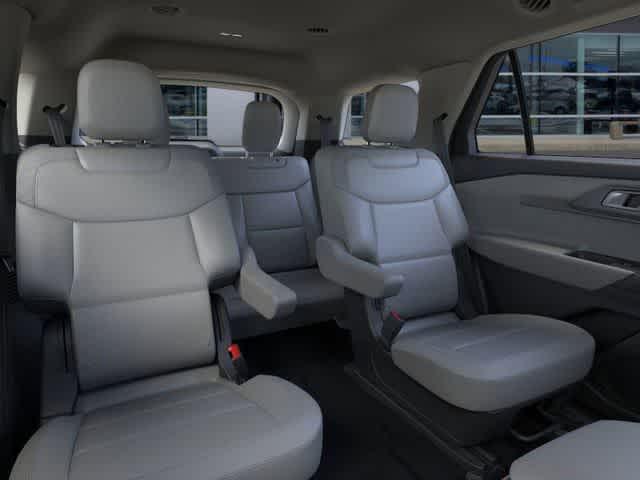 new 2025 Ford Explorer car, priced at $45,123