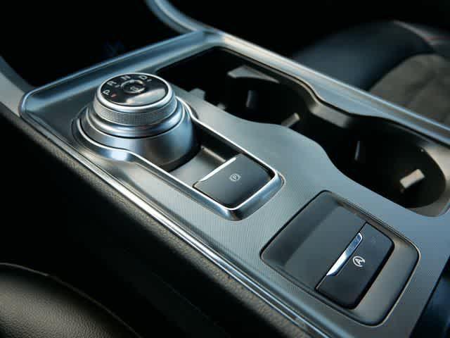 used 2022 Ford Edge car, priced at $26,997