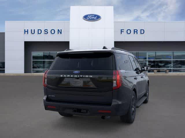 new 2025 Ford Expedition car, priced at $76,180
